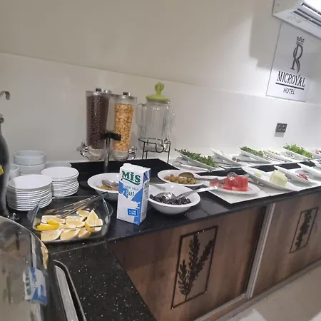 麦克皇家酒店 2* 安塔利亚